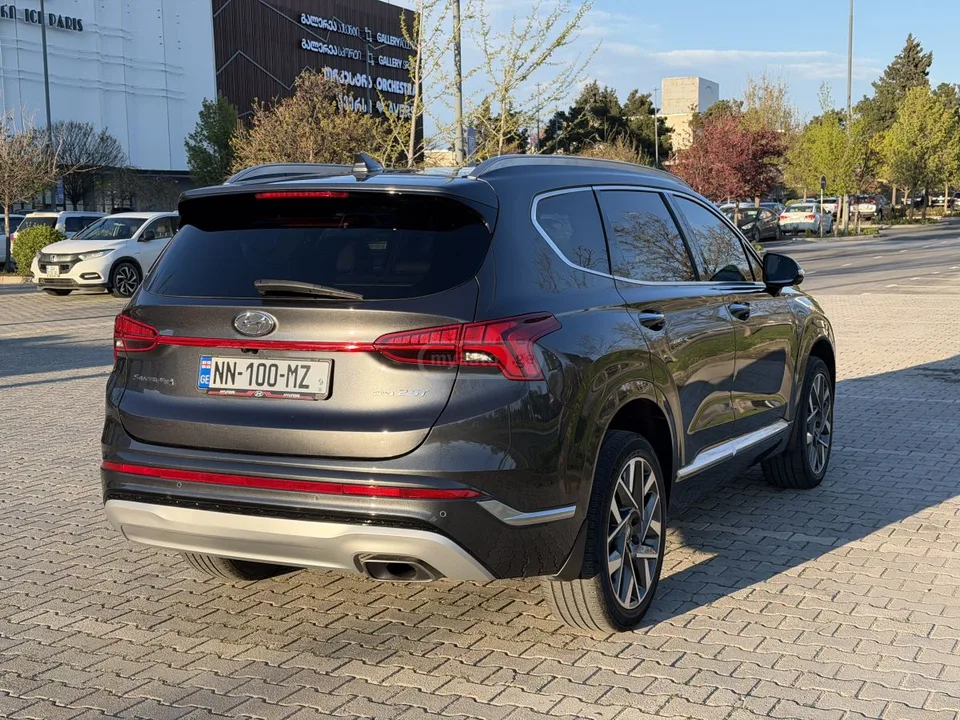 Hyundai Santa FE 2023 — миниатюра 4