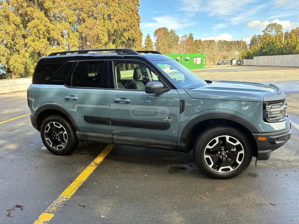Ford Bronco Sport Outer Banks 4dr 4x4 Automatic 2023 — миниатюра 2