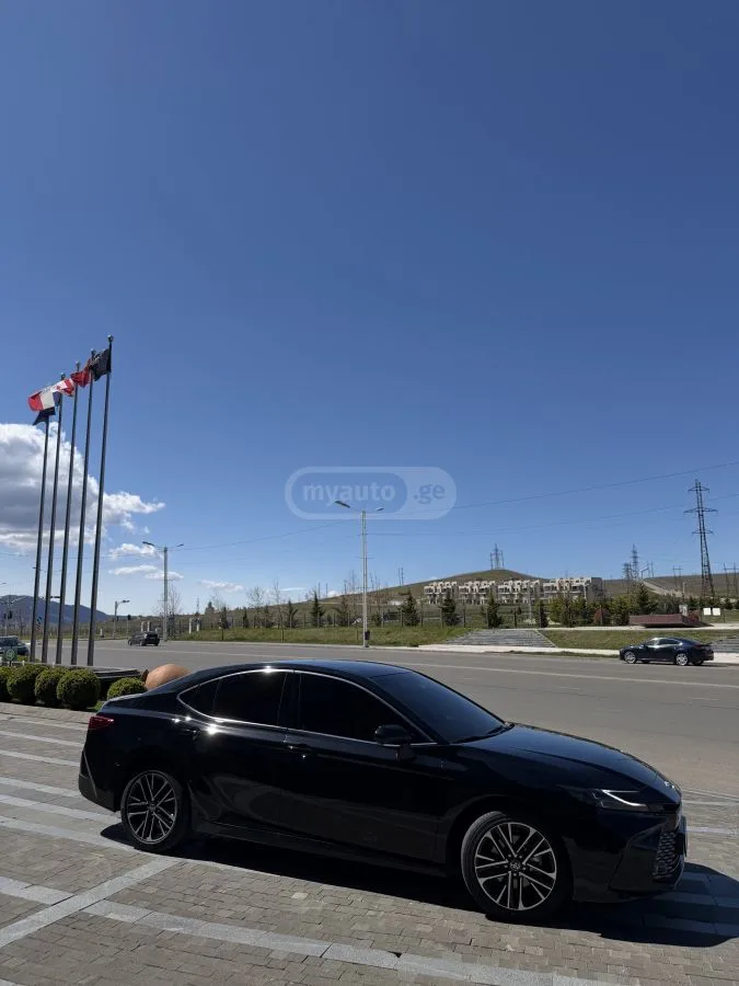 Toyota Camry Full 2025 — миниатюра 2