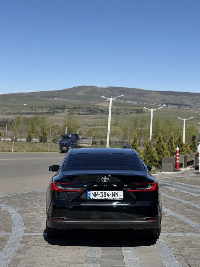 Toyota Camry Full 2025 — миниатюра 4