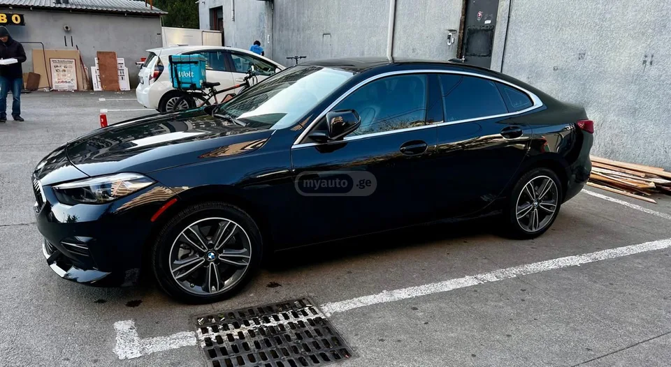 BMW 228 i sDrive 4dr Front Wheel Drive 2024 — миниатюра 3
