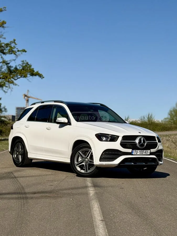 Mercedes-Benz GLE 350 AMG 7 passenger 2022 — фото 1, купить с доставкой в Москву