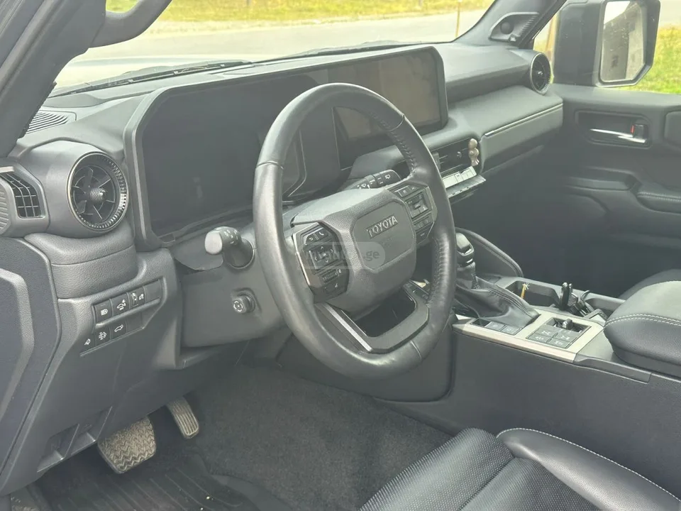 Toyota Land Cruiser Prado SUFIX65 2024 — миниатюра 5