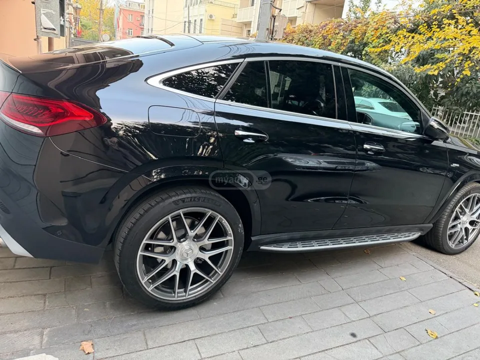 Mercedes-Benz GLE 53 Base AMG GLE 53 Coupe 4dr All- 2022 — миниатюра 5
