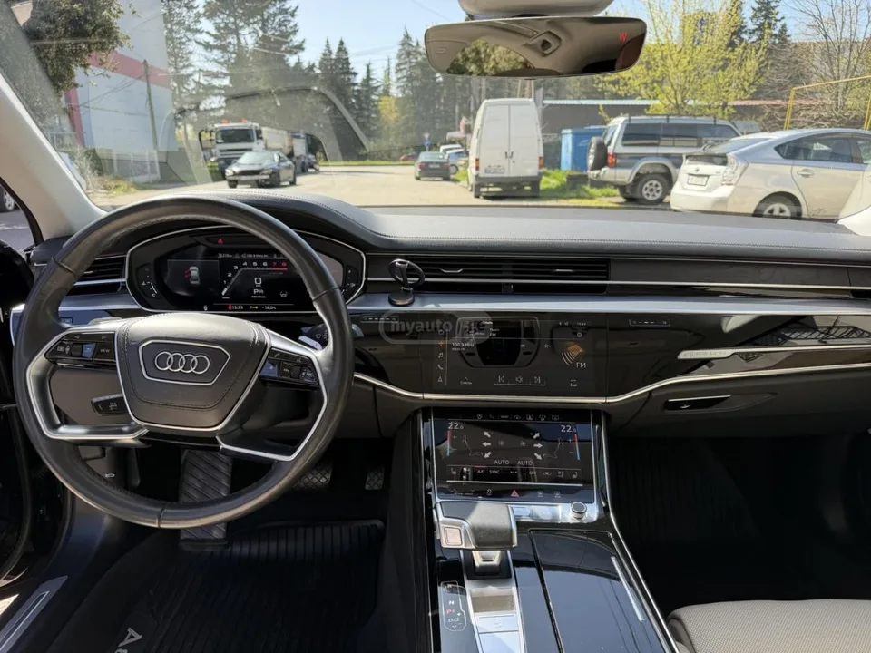 Audi A8 2023 — миниатюра 5