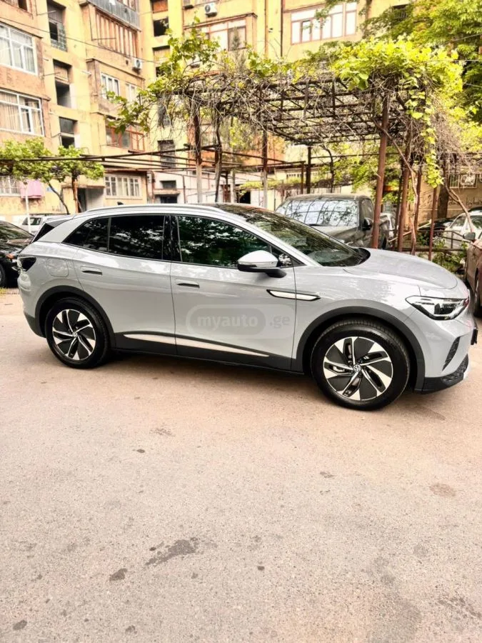 Volkswagen ID 4 PURE + 2023 — миниатюра 5