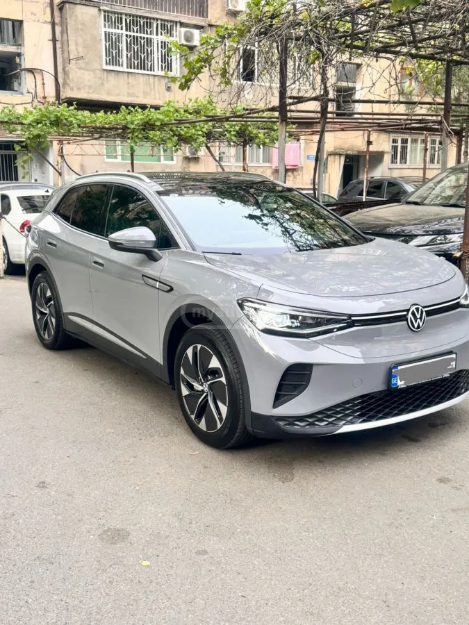 Volkswagen ID 4 PURE + 2023 — фото 1, купить с доставкой в Москву