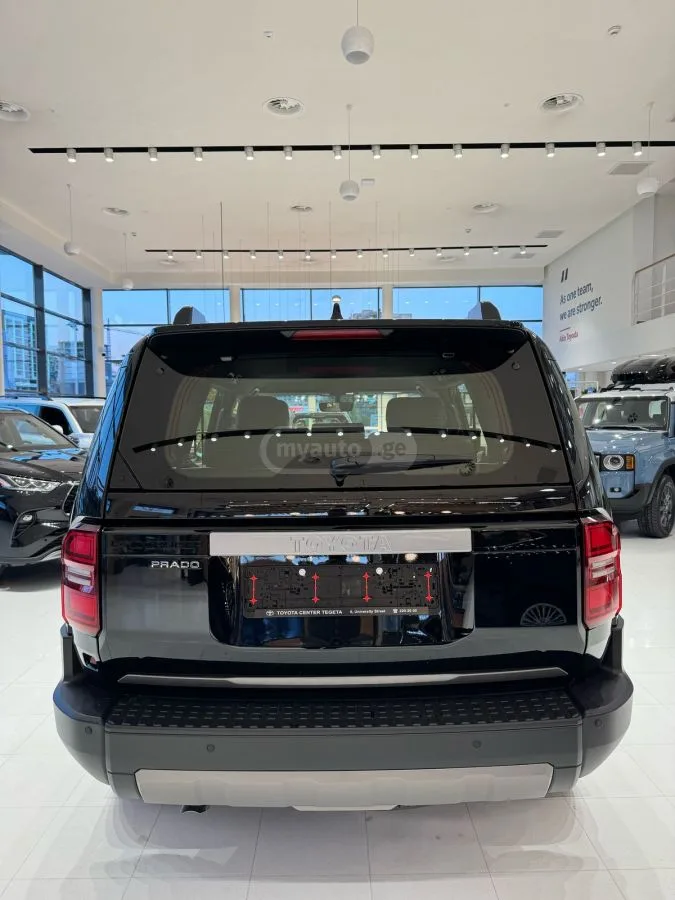 Toyota Land Cruiser Prado 2024 — миниатюра 4
