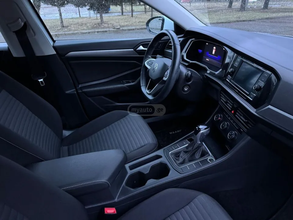 Volkswagen Jetta 2022 — миниатюра 5