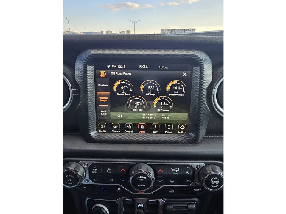 Jeep Wrangler SAHARA 4XE 2023 — миниатюра 5