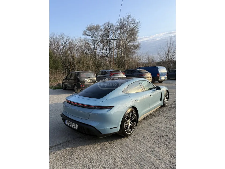 Porsche Taycan 4 S 2022 — миниатюра 2