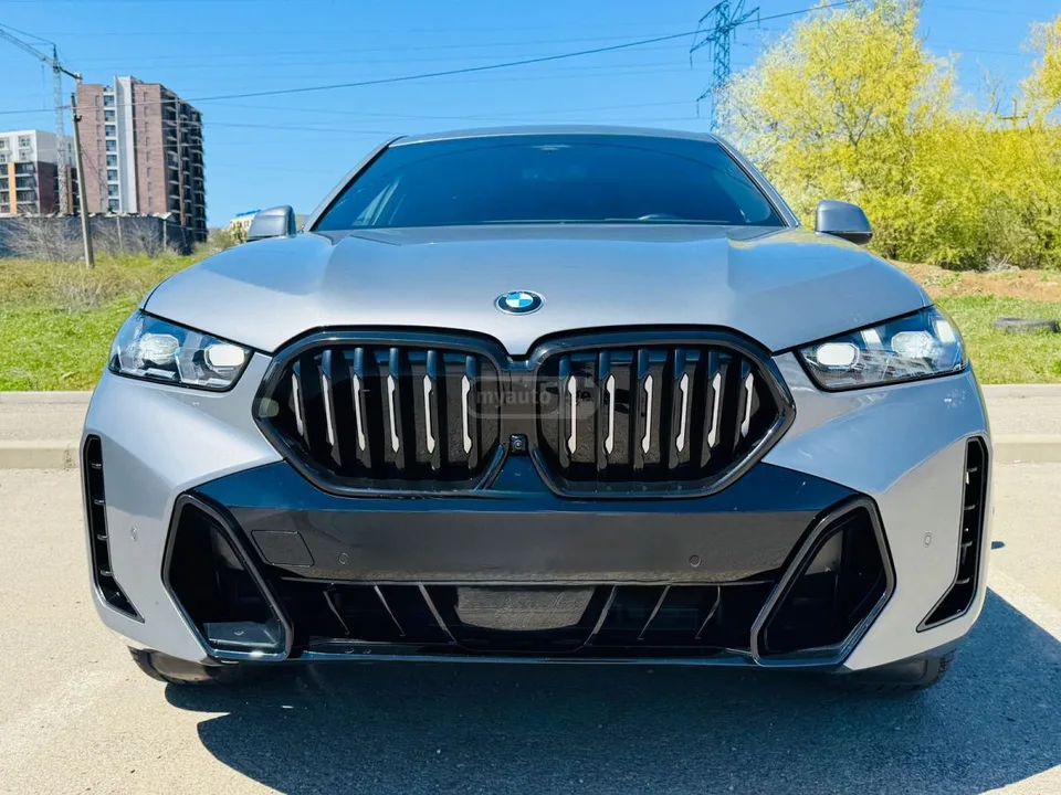 BMW X6 2024 — фото 1, купить с доставкой в Москву
