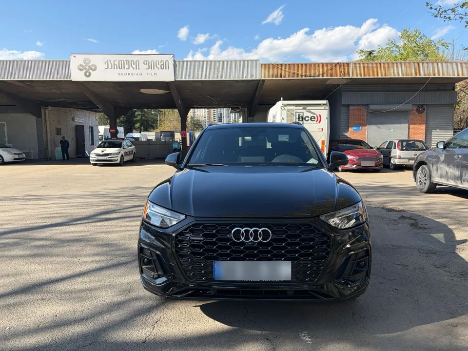 Audi Q5 2023 — миниатюра 2