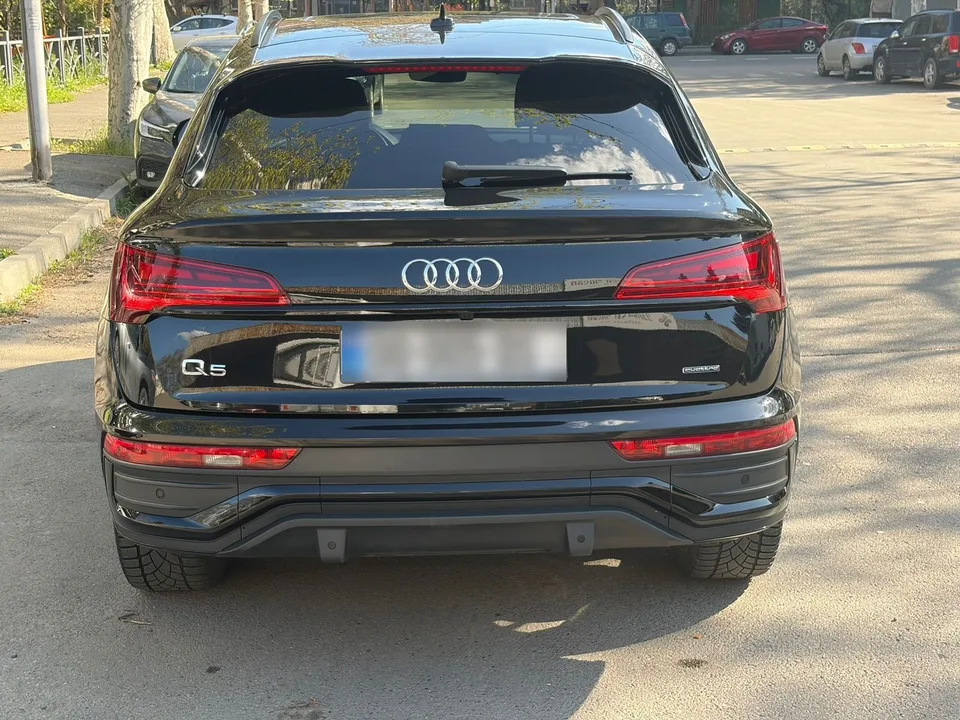 Audi Q5 2023 — миниатюра 3