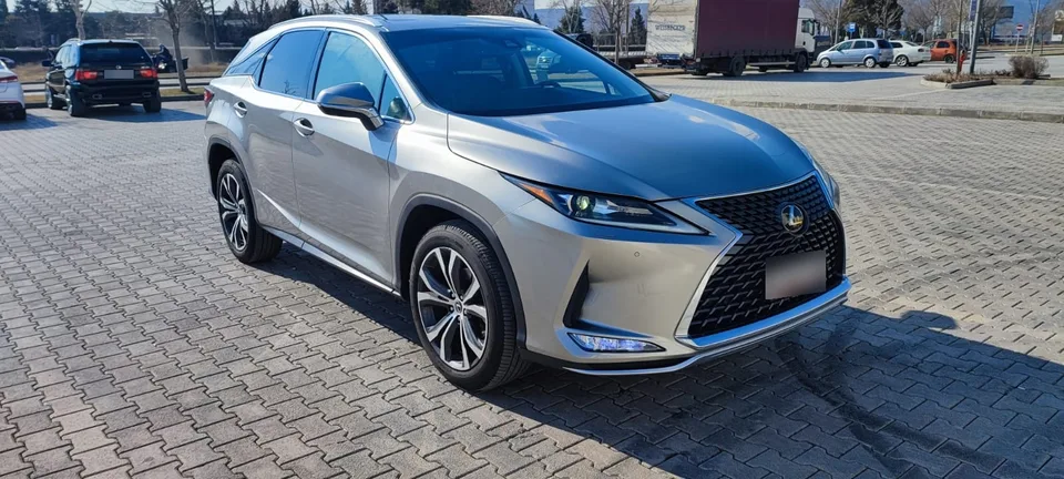 Lexus RX 350 2022 — фото 1, купить с доставкой в Москву