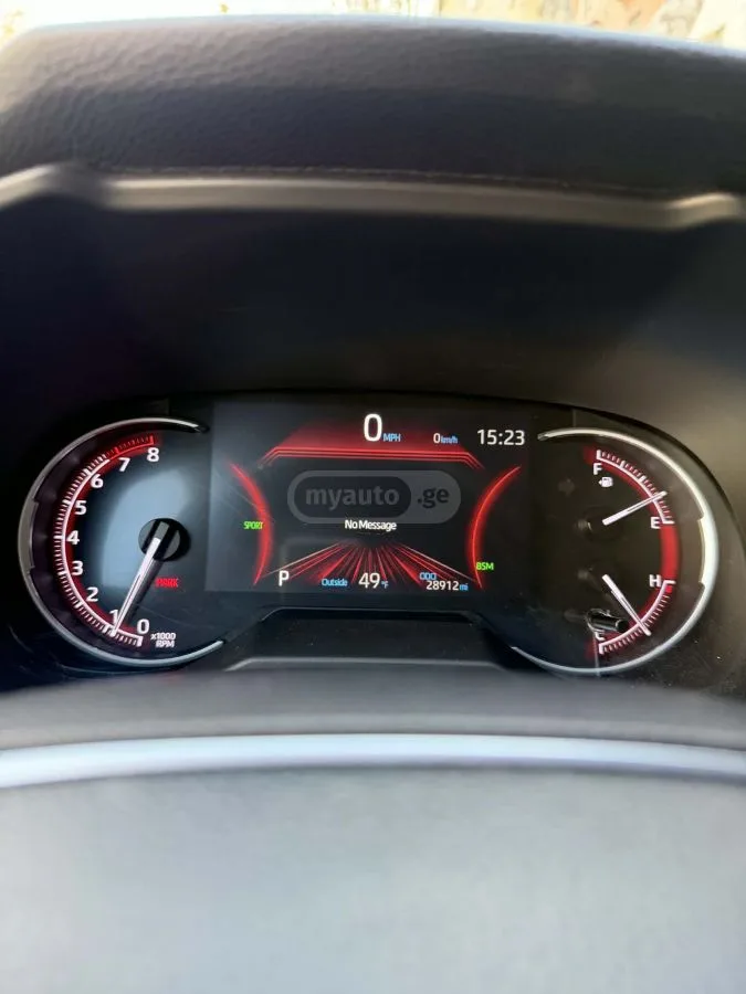 Toyota RAV 4 2023 — миниатюра 3