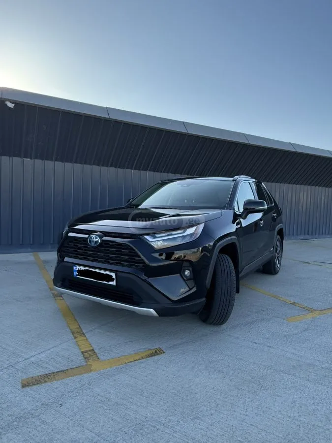 Toyota RAV 4 2024 — миниатюра 2