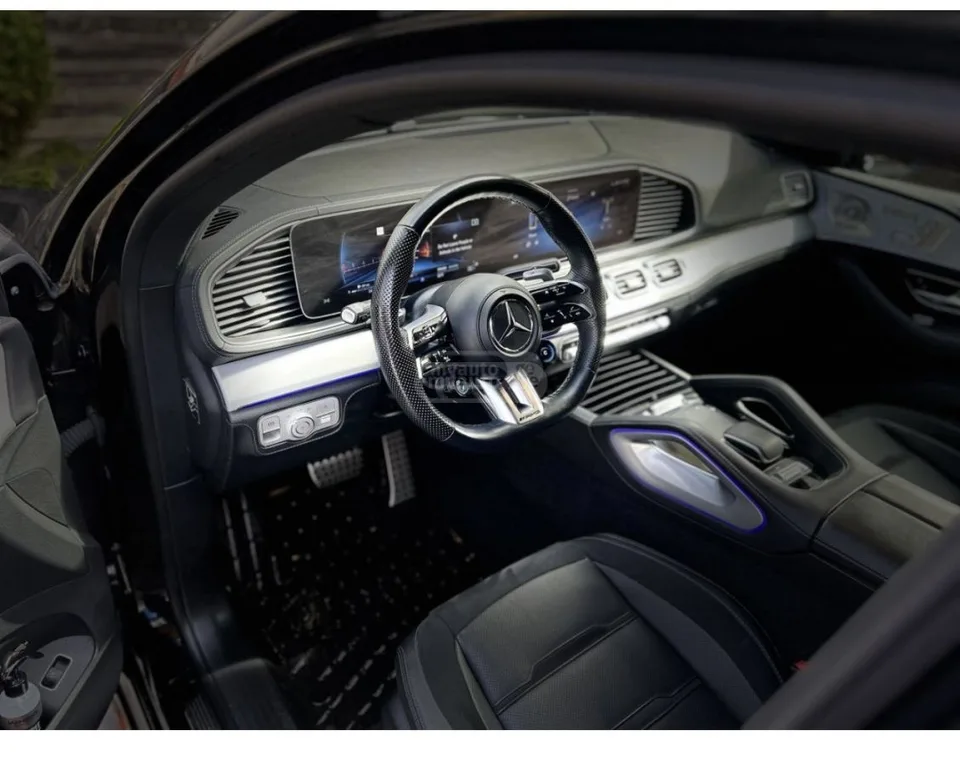 Mercedes-Benz GLE Coupe 2023 — миниатюра 3