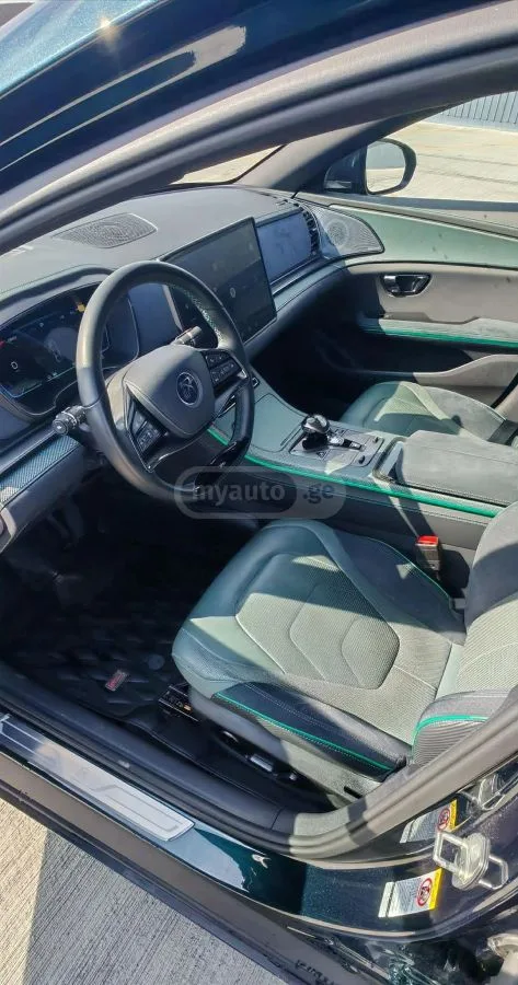 BYD Han 2022 — миниатюра 2