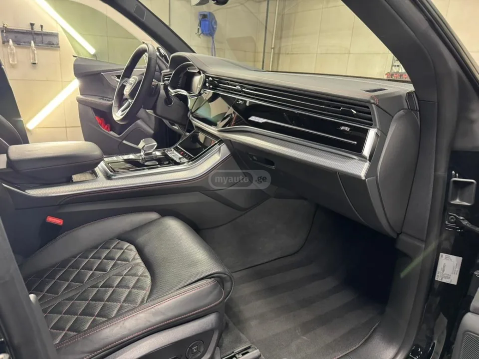 Audi SQ8 4.0T Premium Plus 4dr All Whee 2024 — миниатюра 4