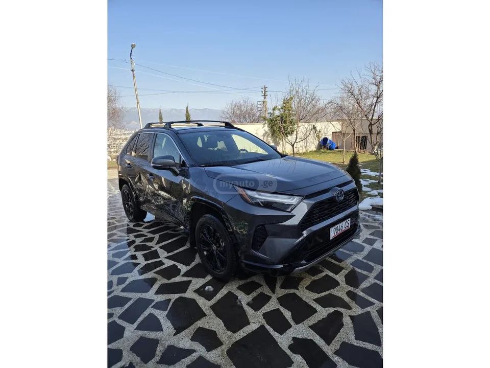 Toyota RAV 4 SE 4dr All-Wheel Drive CVT 2022 — миниатюра 5