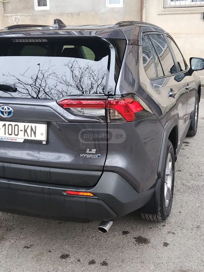 Toyota RAV 4 2024 — миниатюра 3