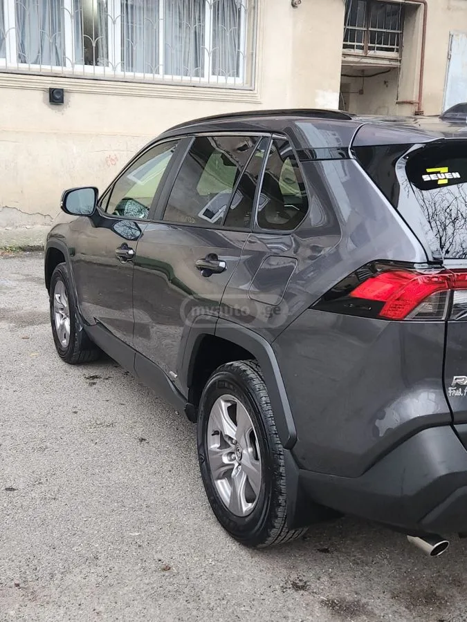 Toyota RAV 4 2024 — миниатюра 5