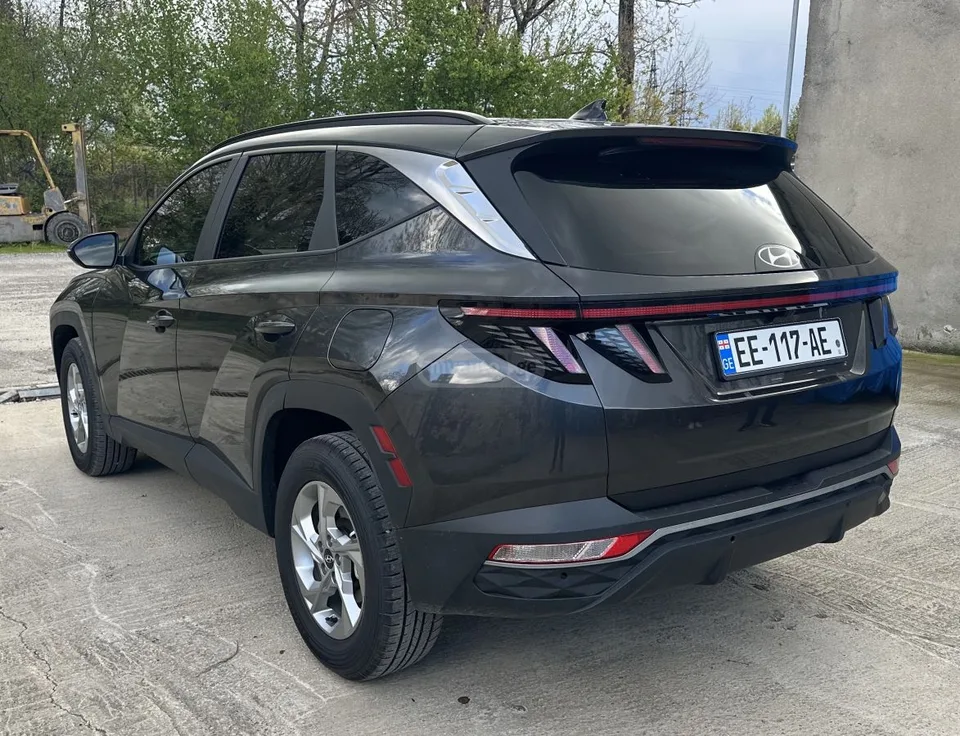 Hyundai Tucson 2022 — миниатюра 3