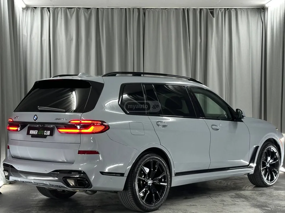 BMW X7 2023 — миниатюра 2