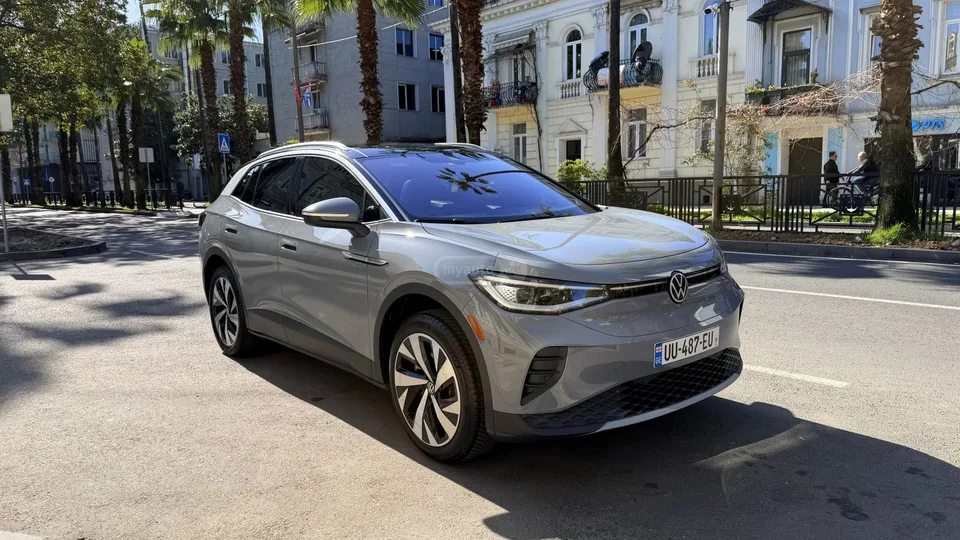 Volkswagen ID 4 2022 — фото 1, купить с доставкой в Москву