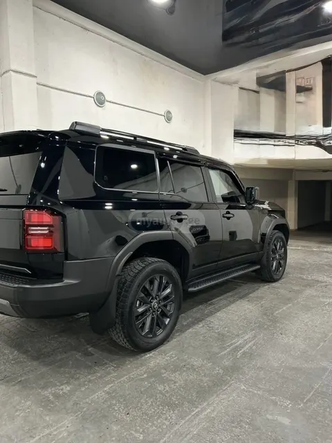 Toyota Land Cruiser Prado 2024 купить в Москве