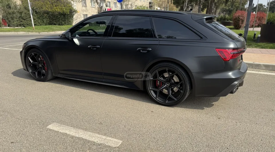 Audi RS6 2024 — миниатюра 2