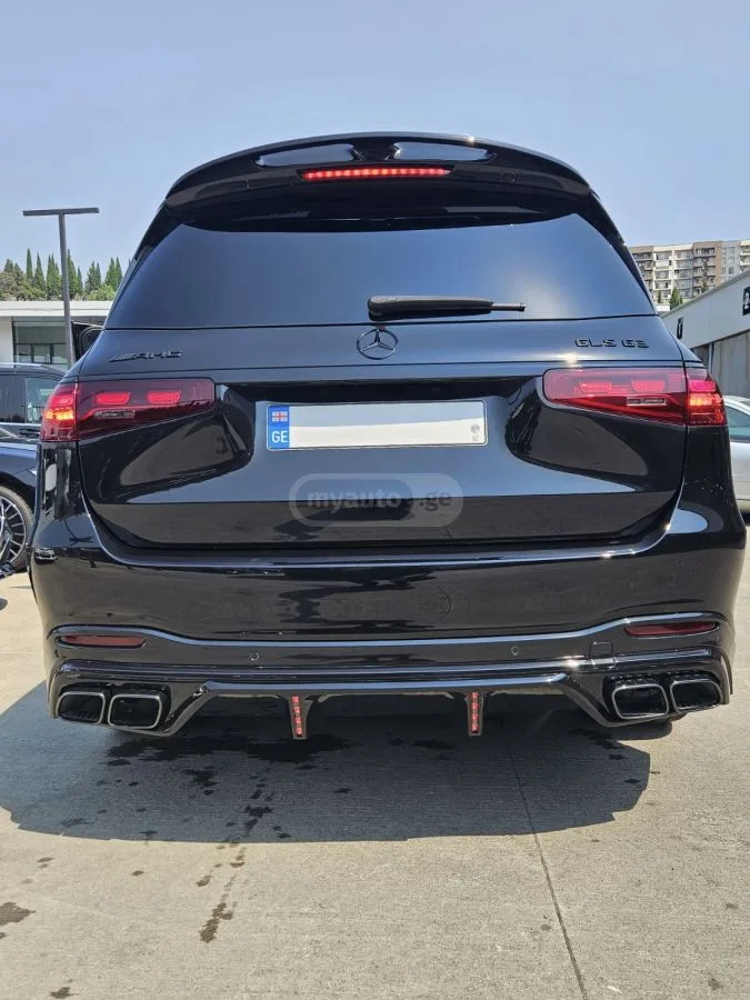 Mercedes-Benz GLS 63 AMG 2023 — миниатюра 2
