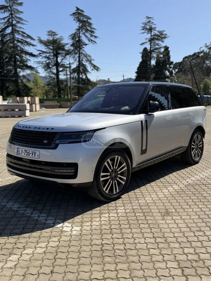 Land Rover Range Rover P400 SE 4dr All-Wheel Drive Au 2023 — миниатюра 2