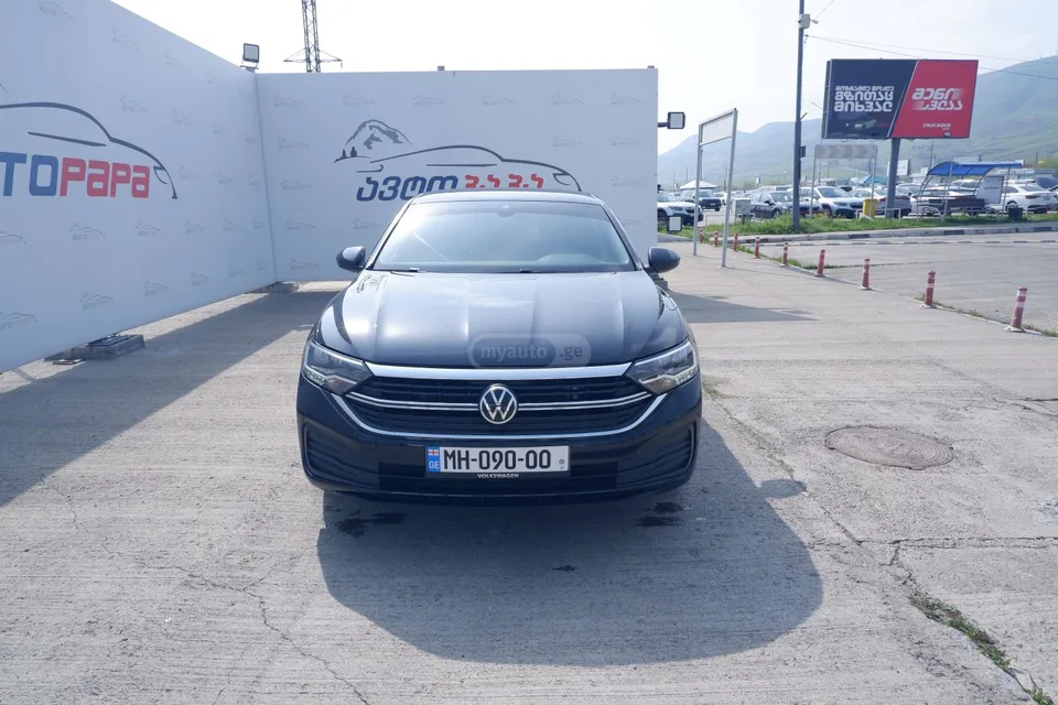 Volkswagen Jetta 2022 — миниатюра 2