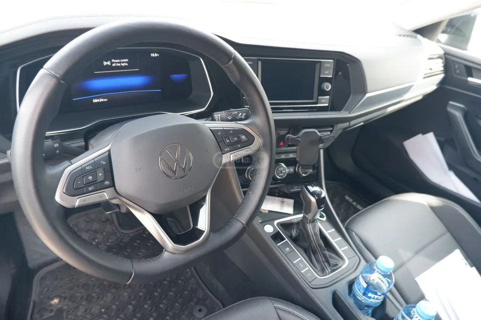 Volkswagen Jetta 2022 — миниатюра 4