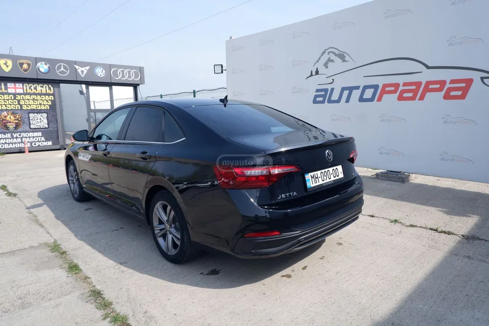 Volkswagen Jetta 2022 — миниатюра 5