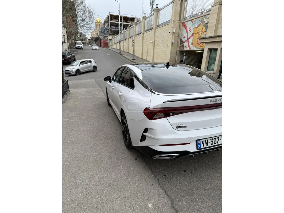 Kia K 5 2023 — миниатюра 4