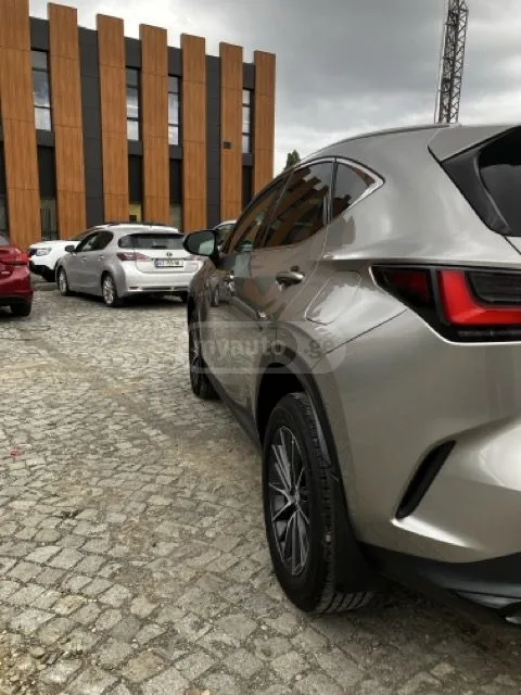 Lexus NX 350 Luxury 4dr All-Wheel Drive Aut 2022 — миниатюра 3