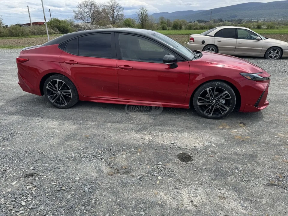 Toyota Camry xse 2024 — миниатюра 4