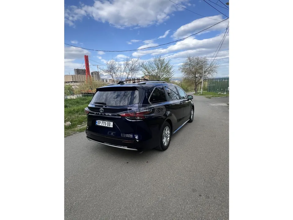 Toyota Sienna LIMITED 2024 — миниатюра 5