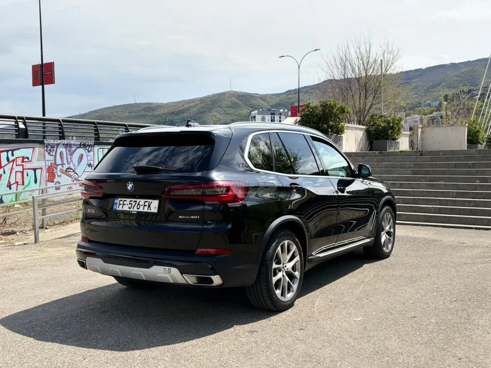 BMW X5 xDrive40i 4dr All-Wheel Drive 2022 — миниатюра 4