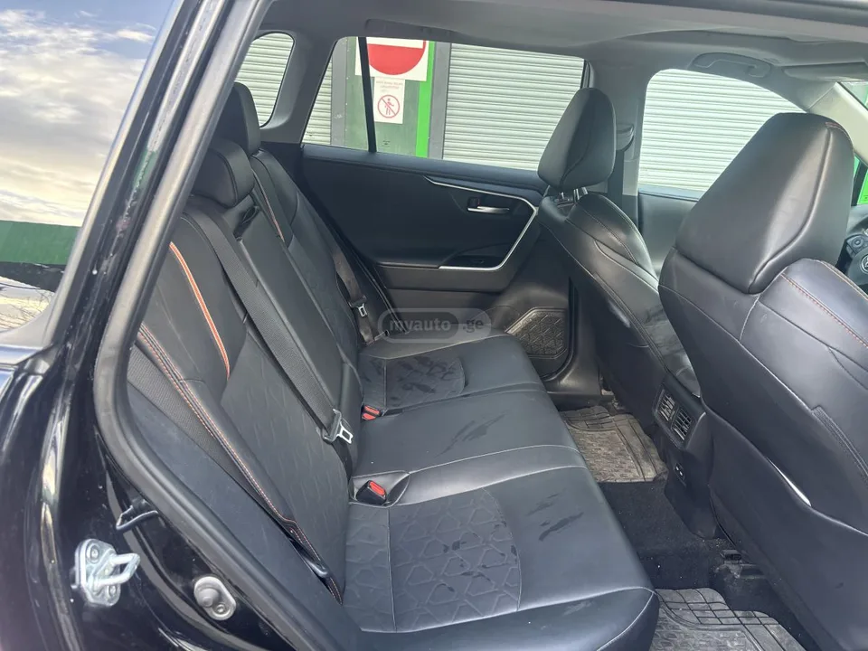 Toyota RAV 4 Adventure 4dr All Wheel Drive 2024 — миниатюра 4