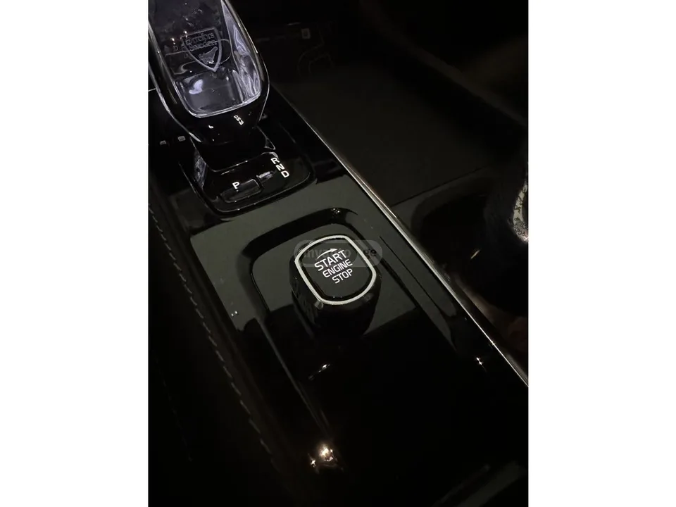Volvo XC 90 Dark T8 Plus 2023 — миниатюра 4