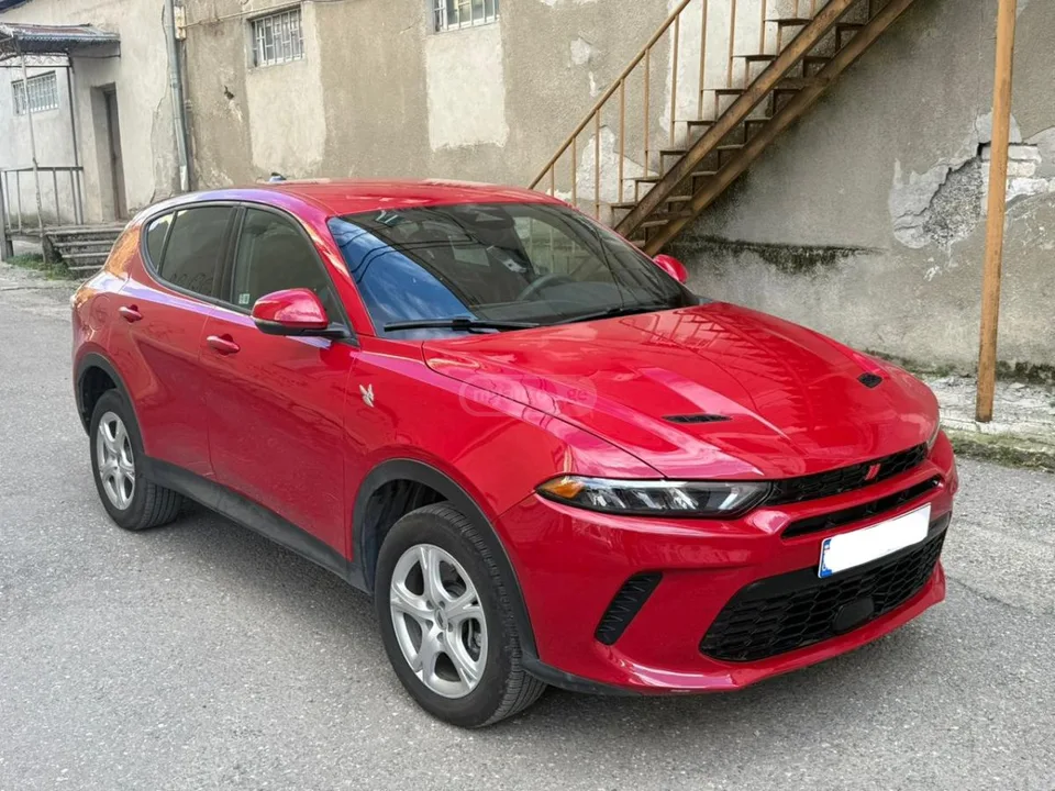 Dodge Hornet 2024 — миниатюра 2