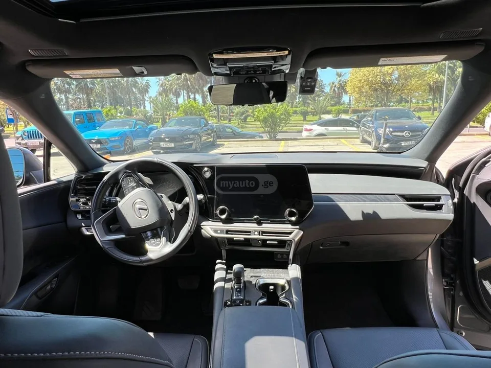 Lexus RX 350 Base 4dr All-Wheel Drive Autom 2023 — миниатюра 3
