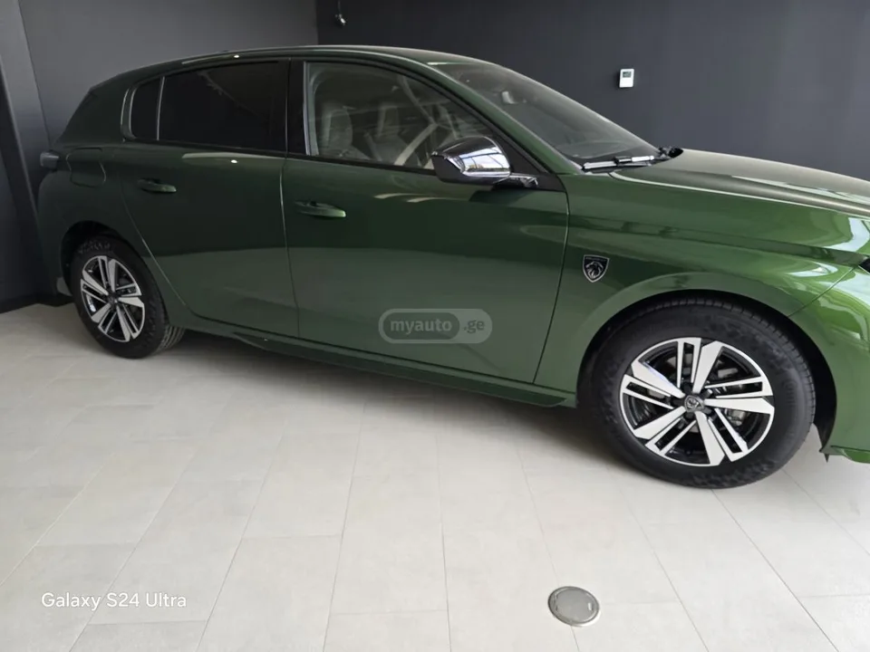 Peugeot 308 GT 2023 — миниатюра 4