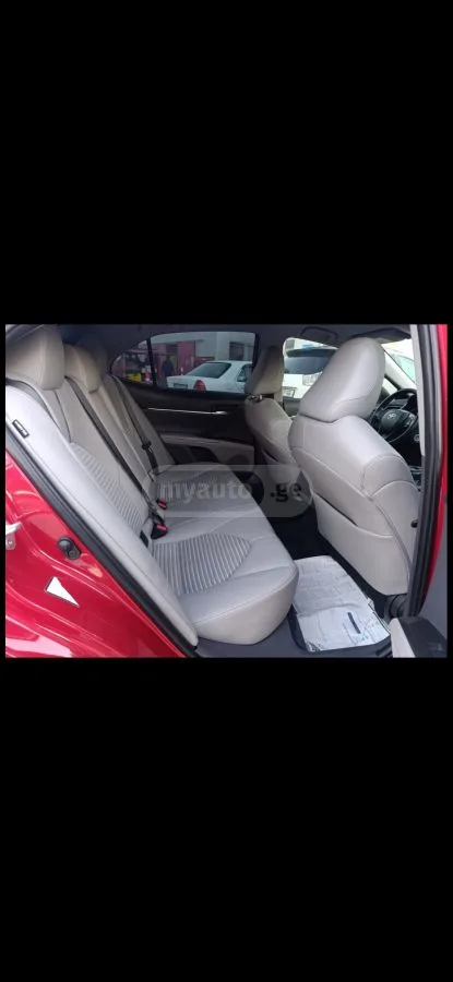 Toyota Camry 2022 — миниатюра 3