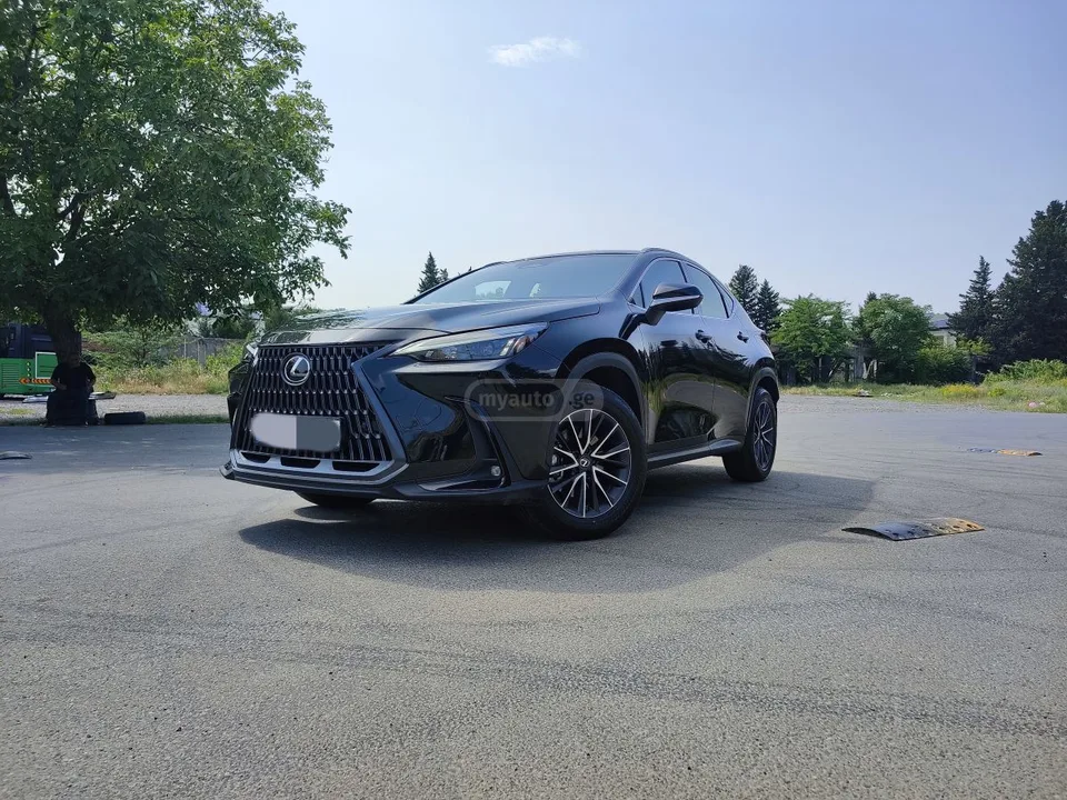 Lexus NX 350 2023 — фото 1, купить с доставкой в Москву