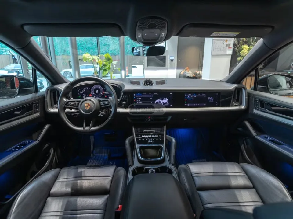 Porsche Cayenne 2024 — миниатюра 5